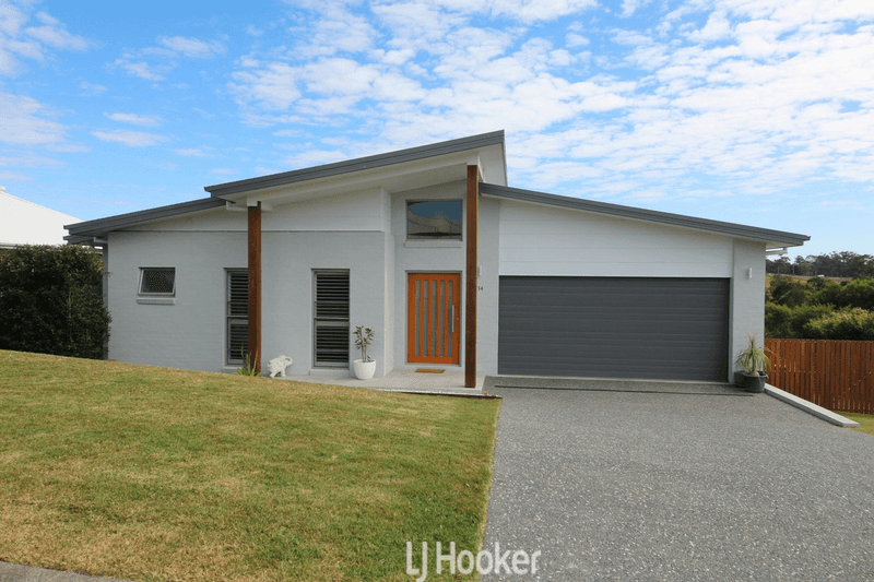 14 Torquay Circuit, RED HEAD, NSW 2430