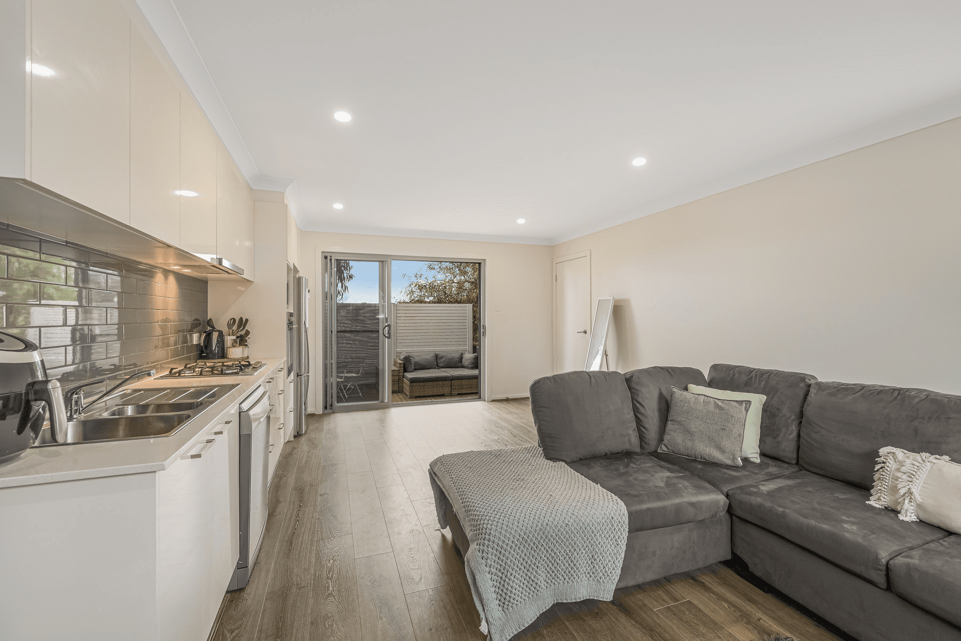 15/189 Lake Road, Elermore Vale, NSW 2287