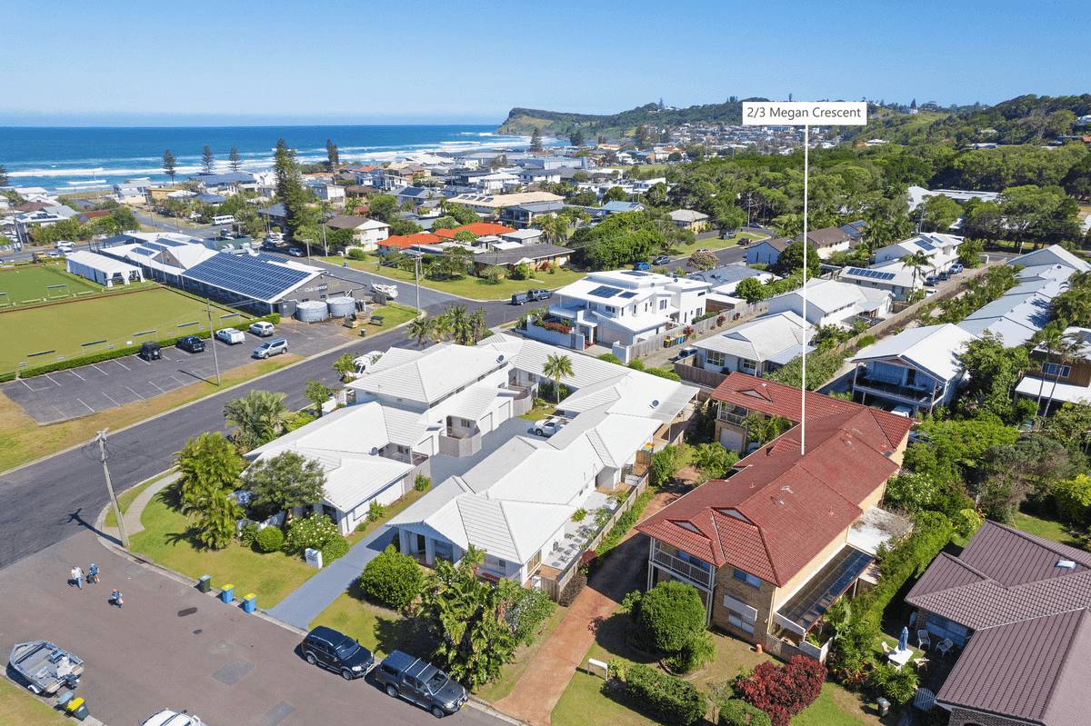 2/3 Megan Crescent, LENNOX HEAD, NSW 2478