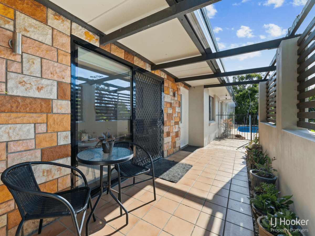 11 Jacqueline Avenue, SPRINGWOOD, QLD 4127