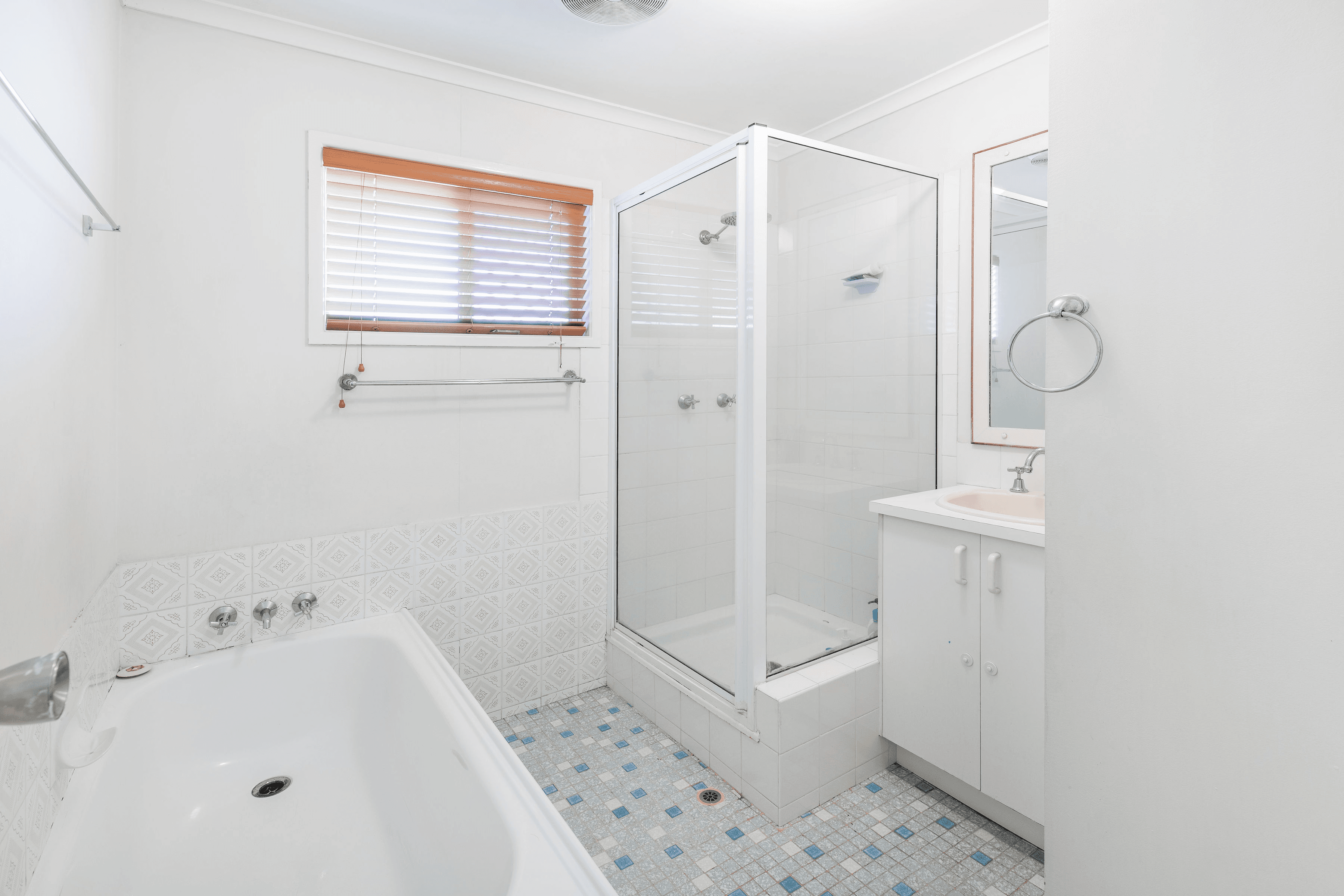 21 Chapman Drive, BEENLEIGH, QLD 4207