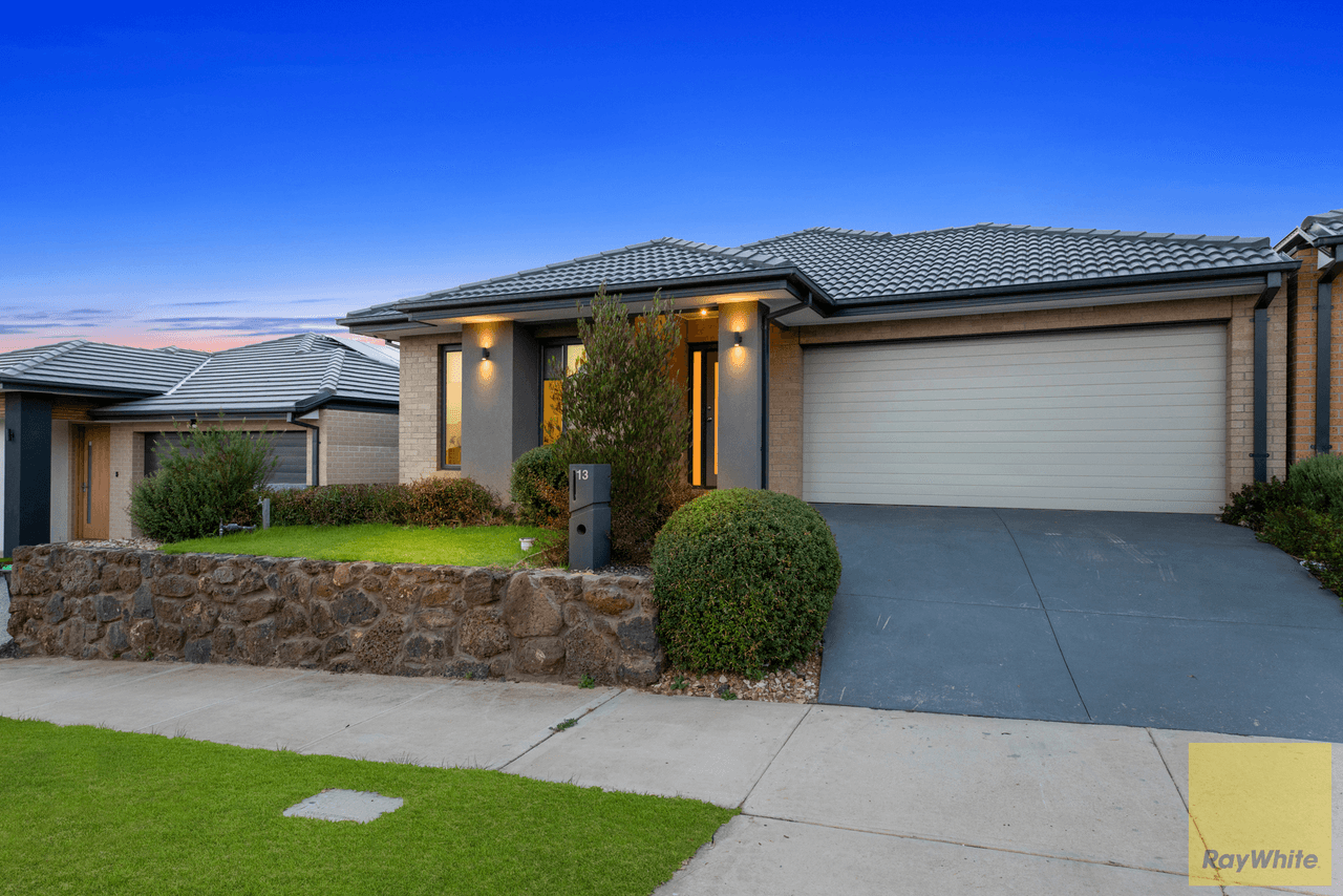 13 Sangre Street, TRUGANINA, VIC 3029