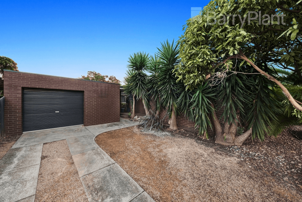 26 Nangiloc Crescent, WERRIBEE, VIC 3030