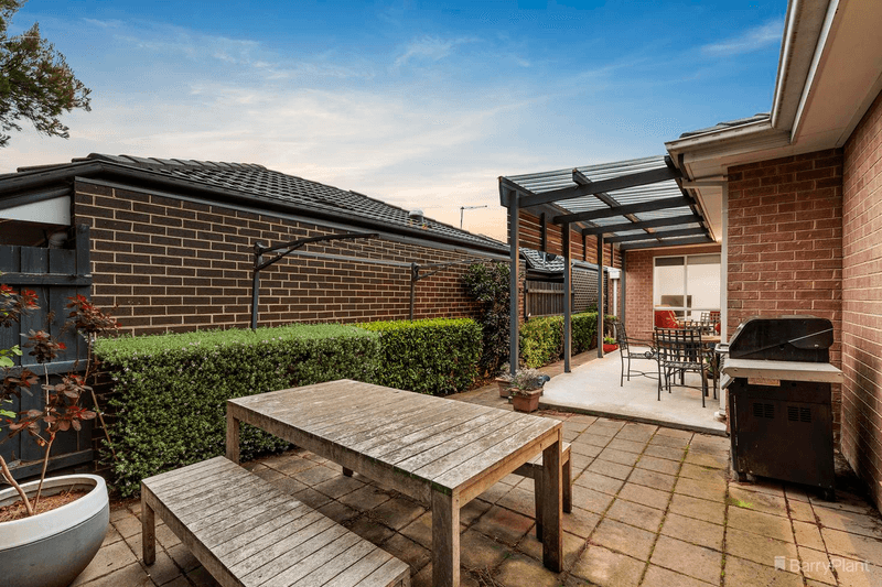 2/22 Burnt Street, NUNAWADING, VIC 3131