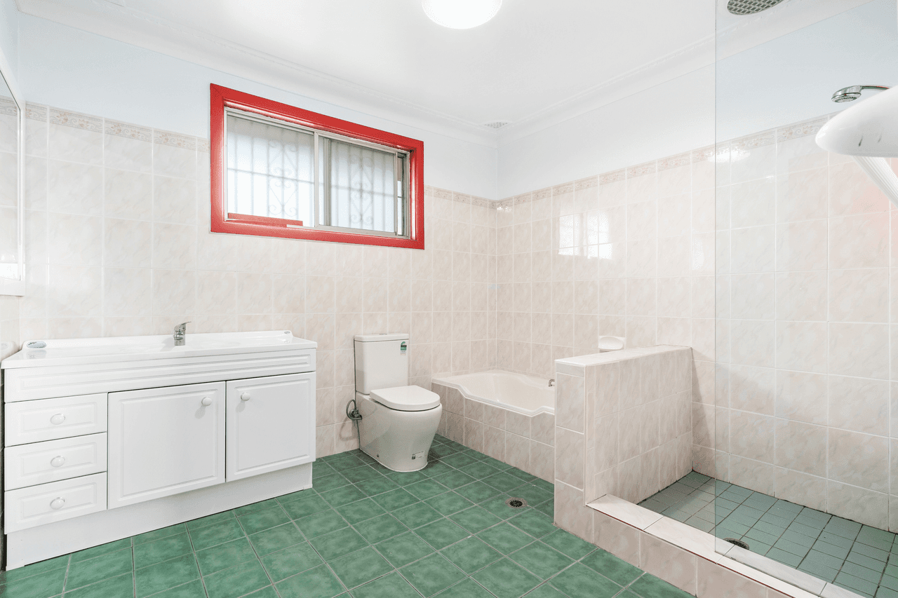 106 Salisbury Street, CANLEY HEIGHTS, NSW 2166