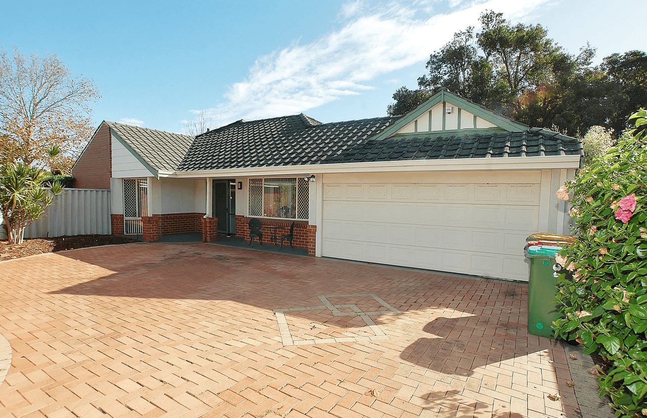 1b Wheatstone Drive, MORLEY, WA 6062