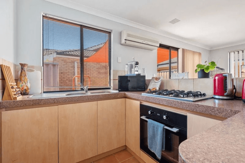 6/53 Moreton Crescent, Warnbro, WA 6169