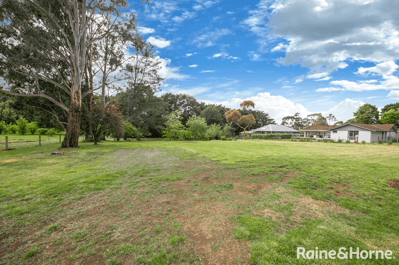 23 Ormerod Court, GISBORNE, VIC 3437