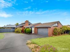 5 Dequin Court, Werribee, VIC 3030