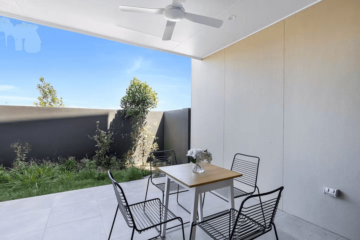 5/191 Marina Quays Boulevard, Hope Island, QLD 4212