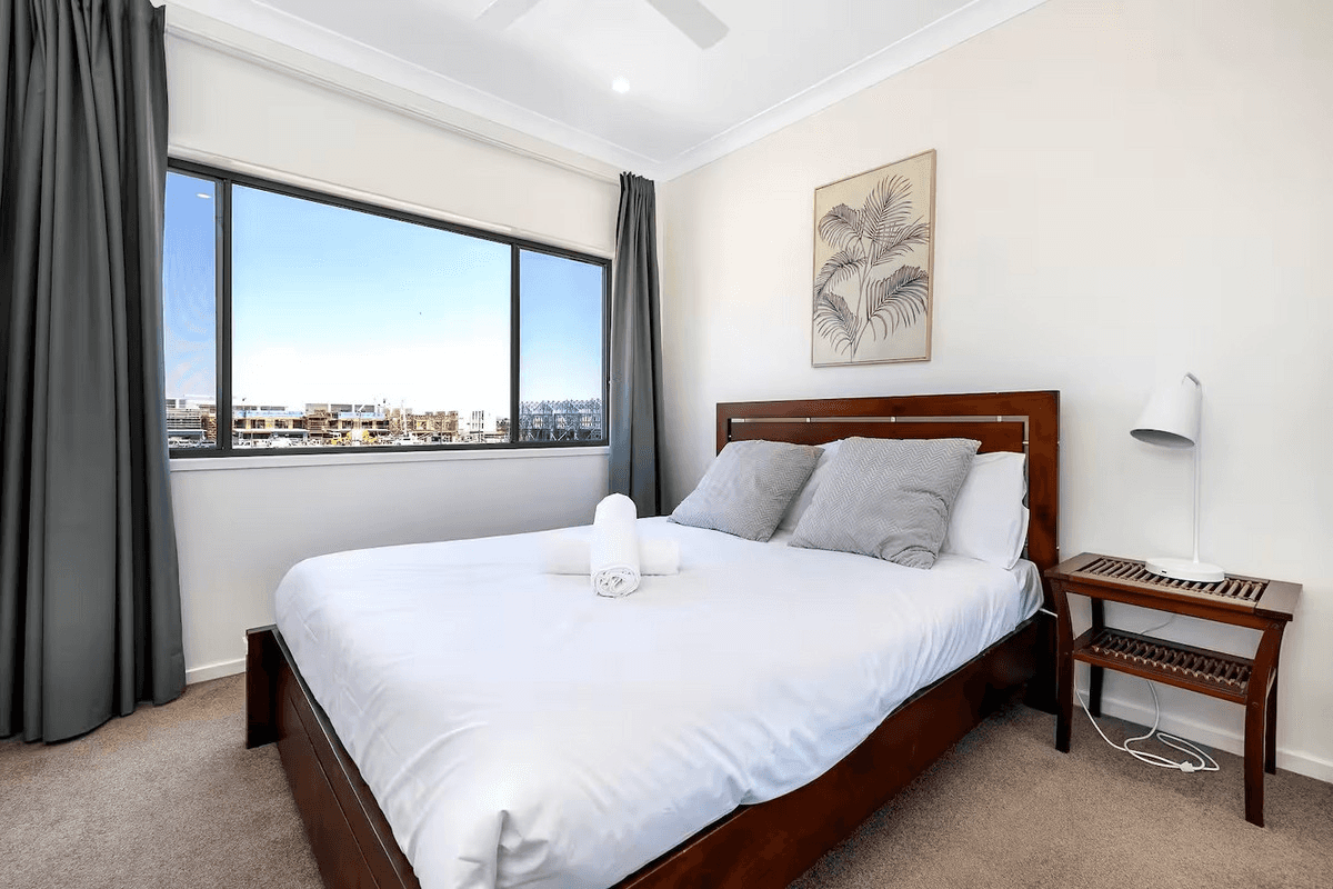 5/191 Marina Quays Boulevard, Hope Island, QLD 4212