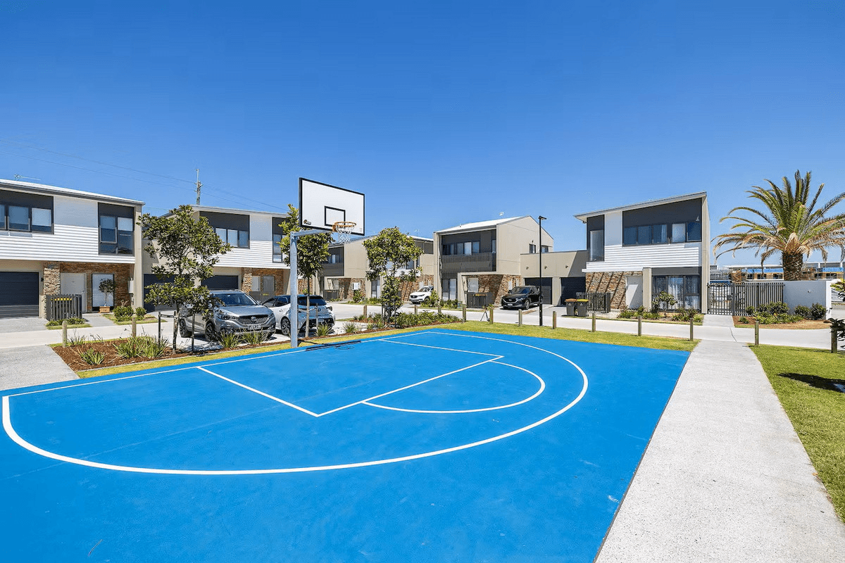 5/191 Marina Quays Boulevard, Hope Island, QLD 4212