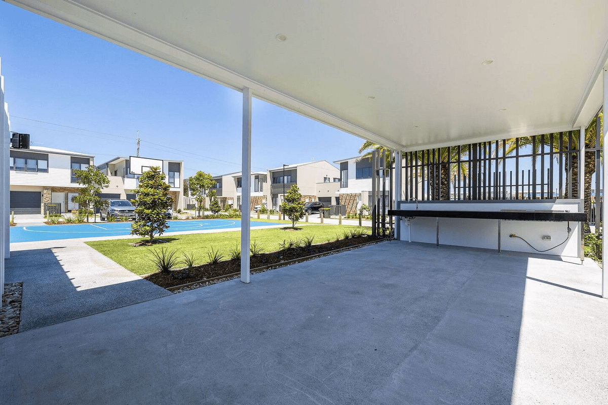 5/191 Marina Quays Boulevard, Hope Island, QLD 4212