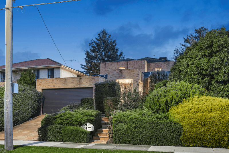 922 High Street Road, GLEN WAVERLEY, VIC 3150