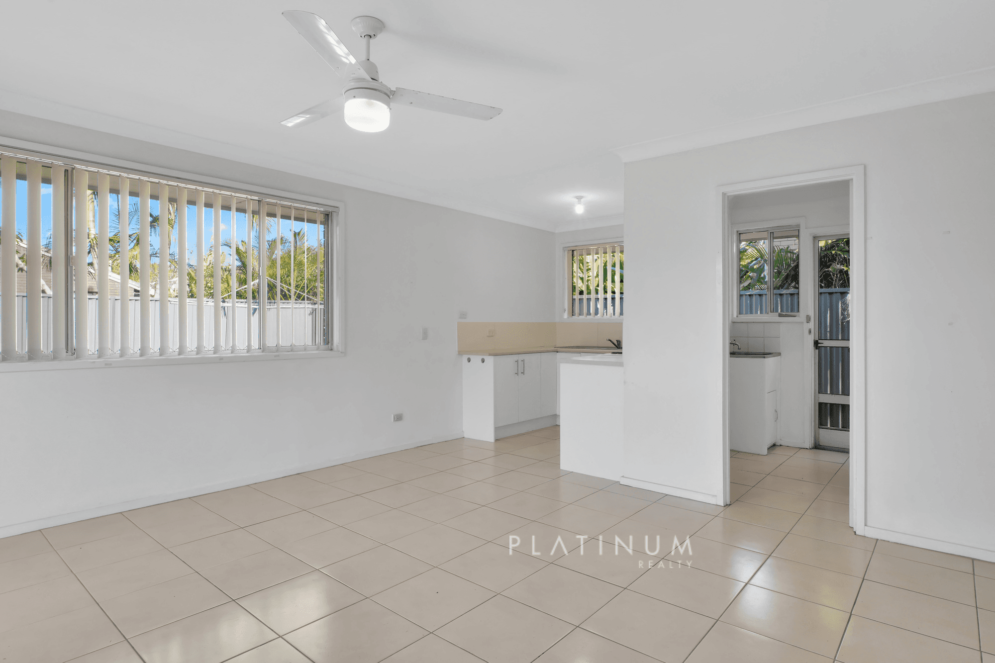 71 Laguna Avenue, PALM BEACH, QLD 4221