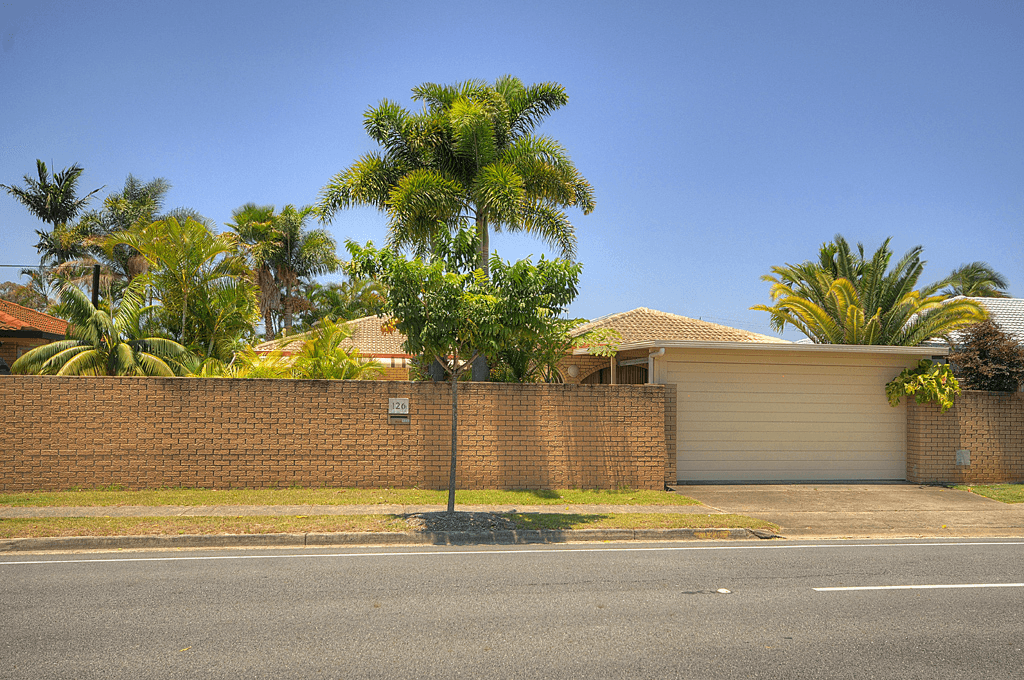 126 Sunshine Boulevard, MERMAID WATERS, QLD 4218