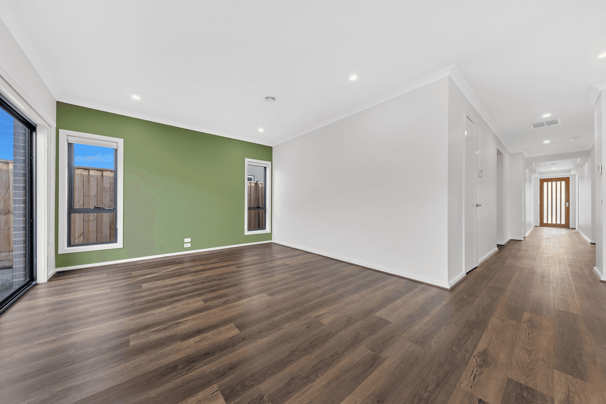 3 Huntingfield Street, THORNHILL PARK, VIC 3335