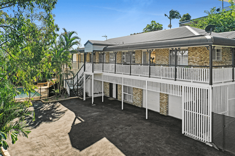 124 Thorngate Drive, ROBINA, QLD 4226