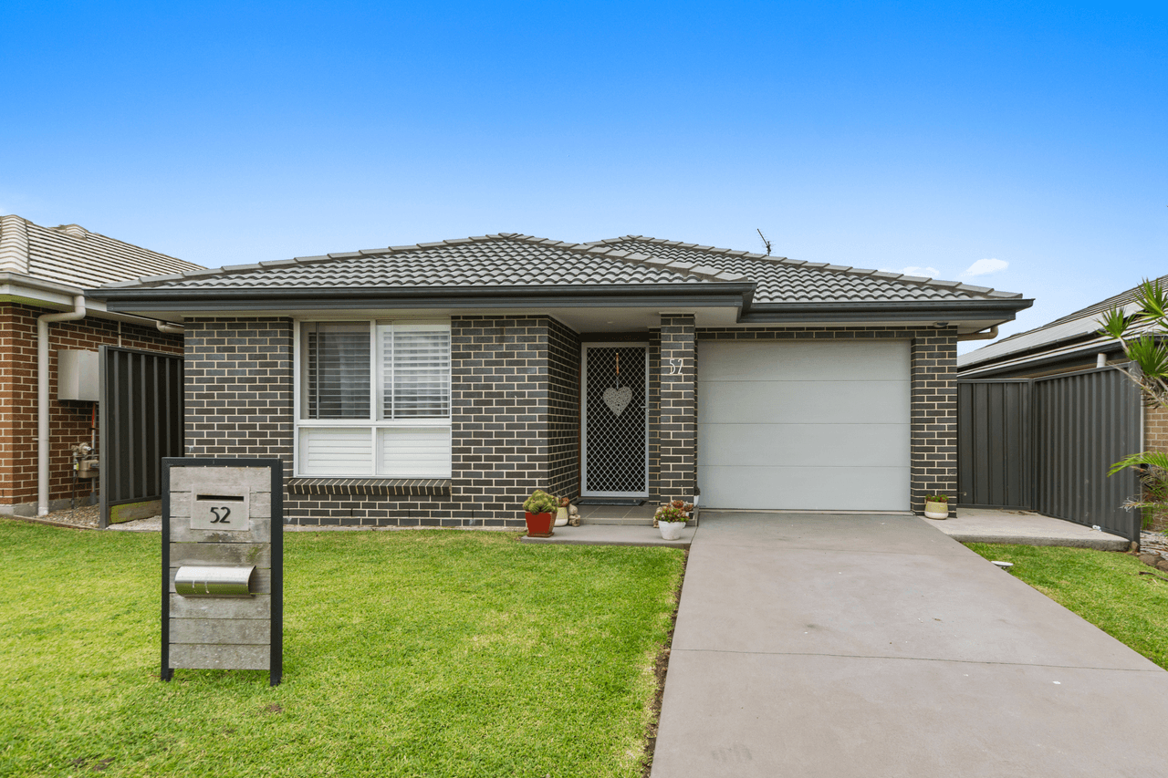 52 Stockyard Crescent, HORSLEY, NSW 2530