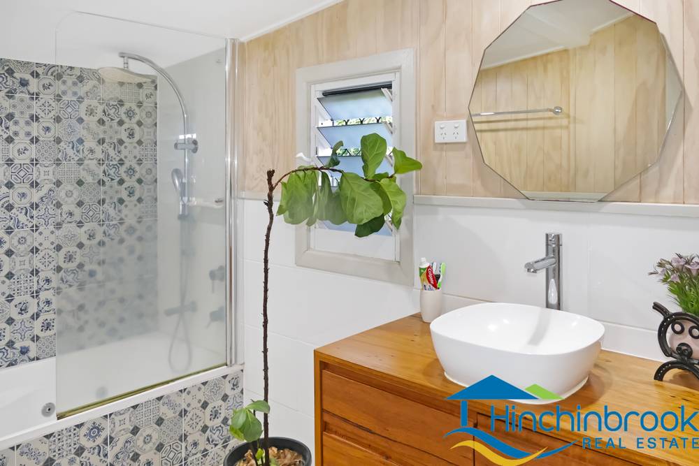 83-85 Victoria Street, Cardwell, QLD 4849