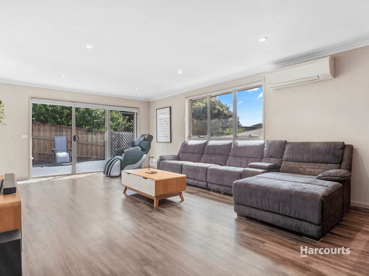 2/88 Gordons Hill Road, LINDISFARNE, TAS 7015