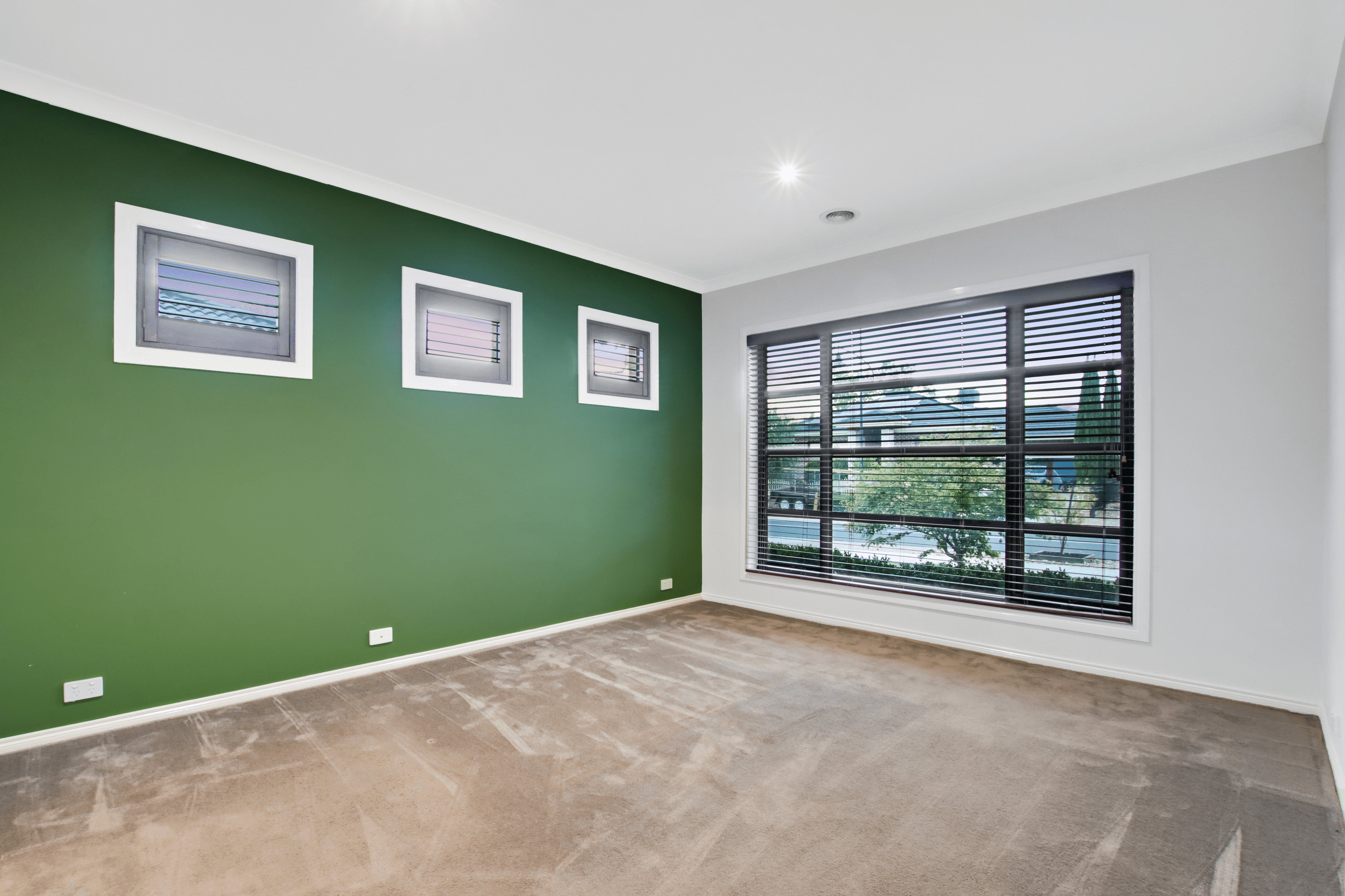 13 Mandora Grange, TARNEIT, VIC 3029