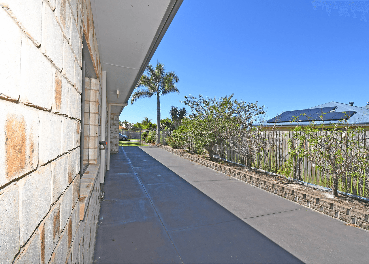 7 ROSEDALE Drive, WONDUNNA, QLD 4655