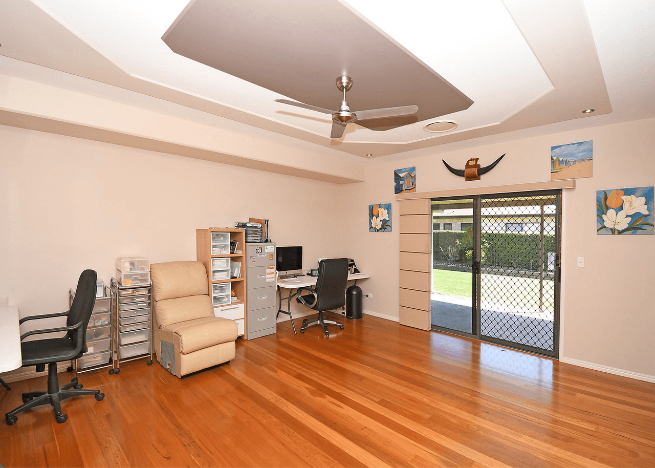 7 ROSEDALE Drive, WONDUNNA, QLD 4655