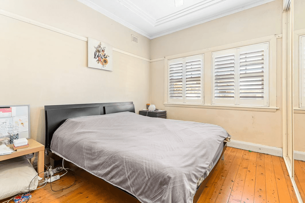 12 Ercildoune Ave, BEVERLEY PARK, NSW 2217