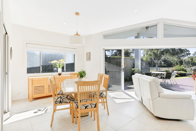 5 Medinah Point, MEDOWIE, NSW 2318