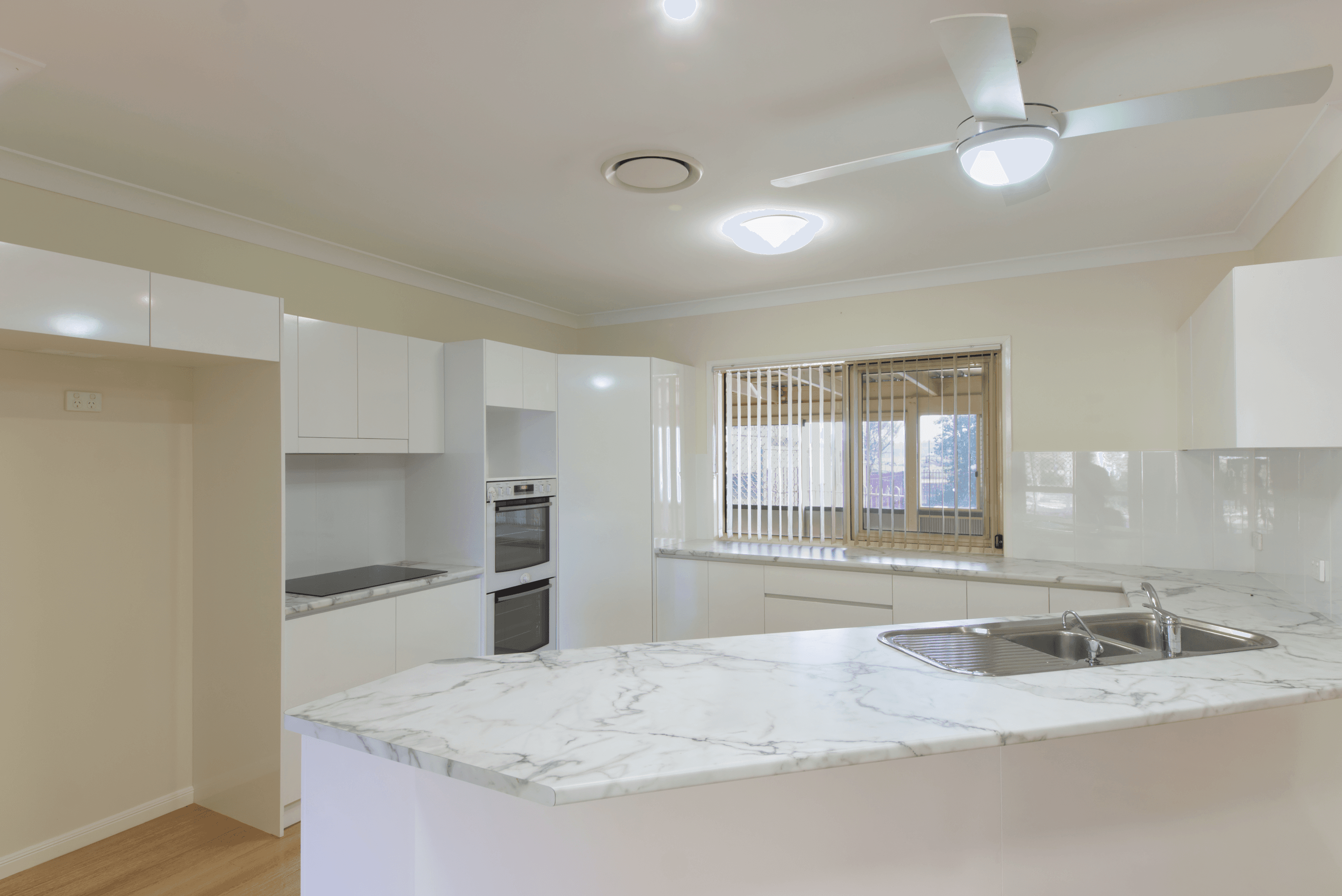 6 Russell Street, OAKEY, QLD 4401