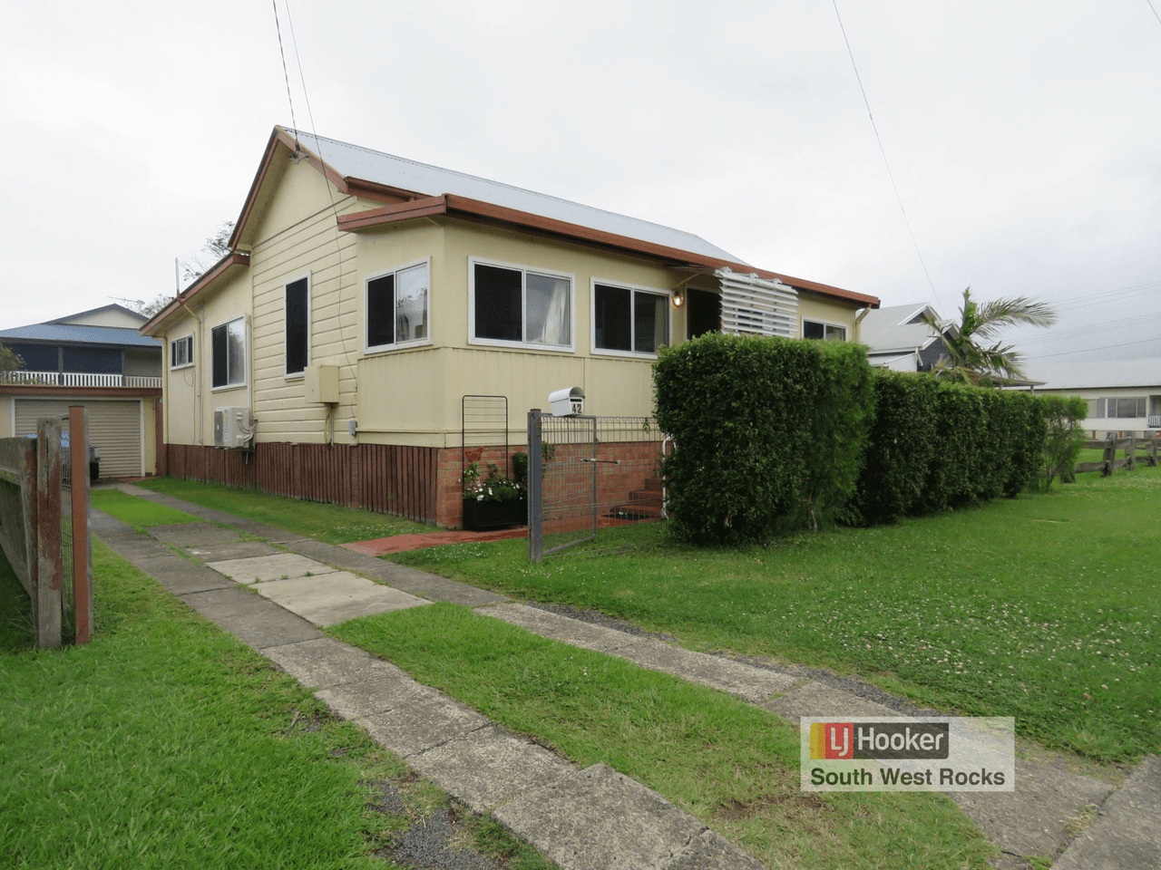 42 Belmore Street, SMITHTOWN, NSW 2440