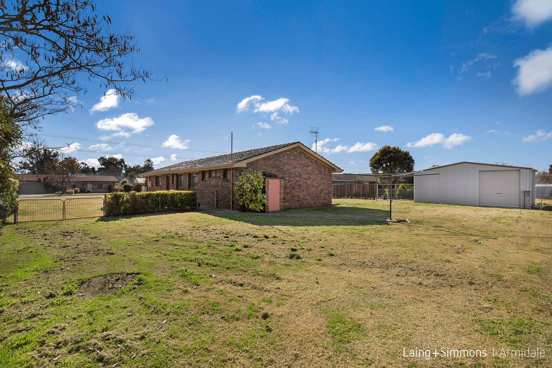 44 Rowan Avenue, Uralla, NSW 2358