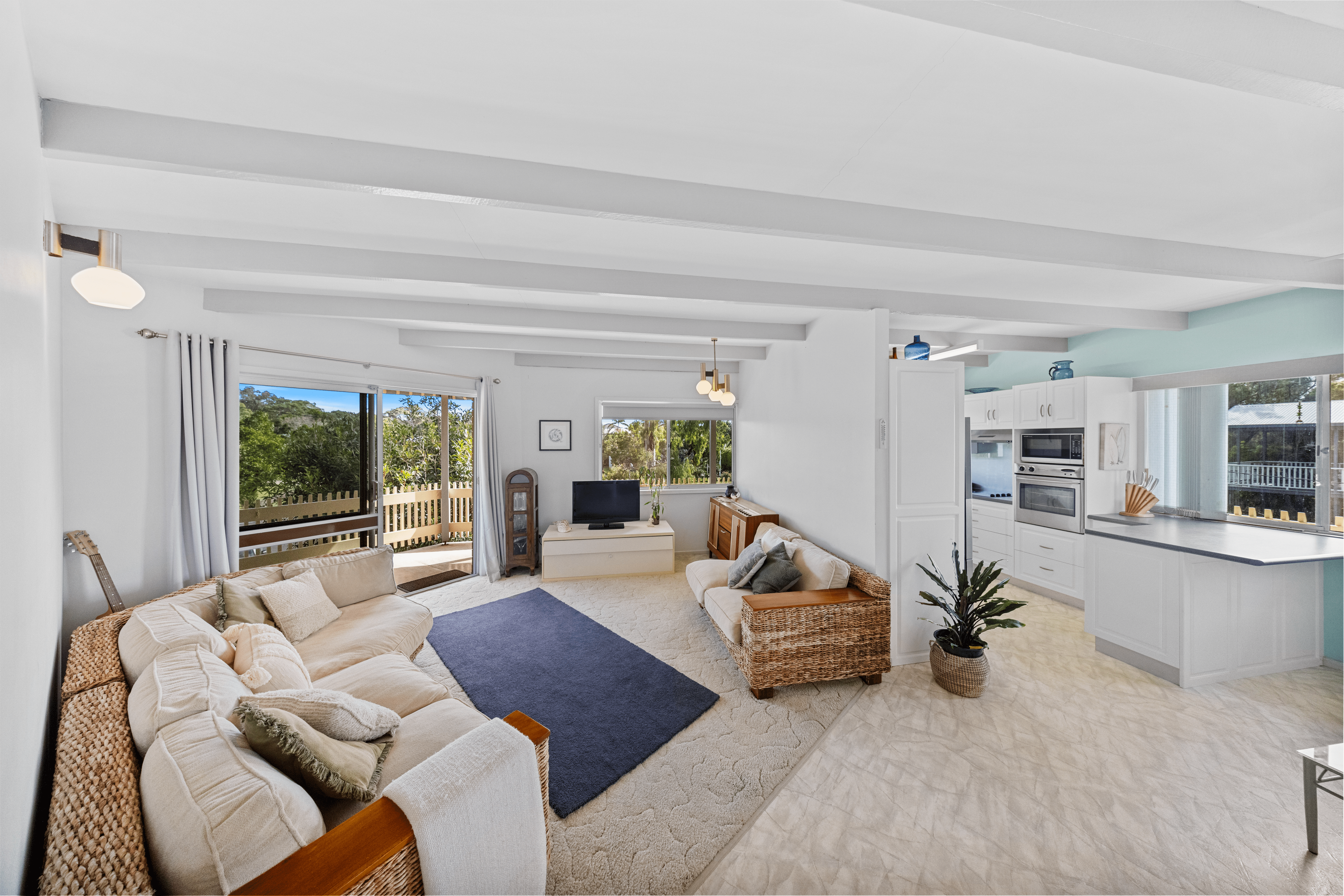 21 Cypress Avenue, RAINBOW BEACH, QLD 4581