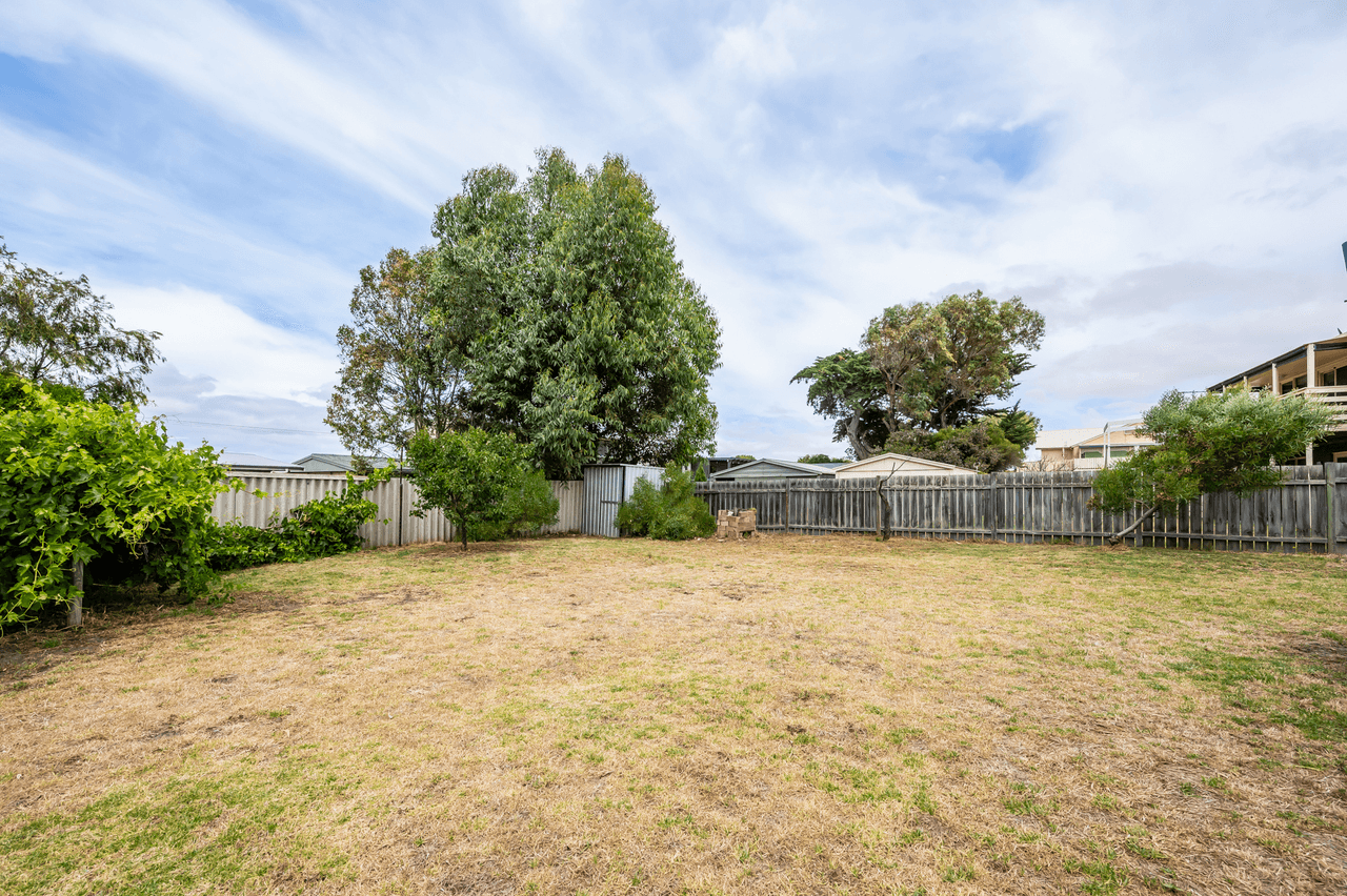 11 Murray Street, GOOLWA NORTH, SA 5214