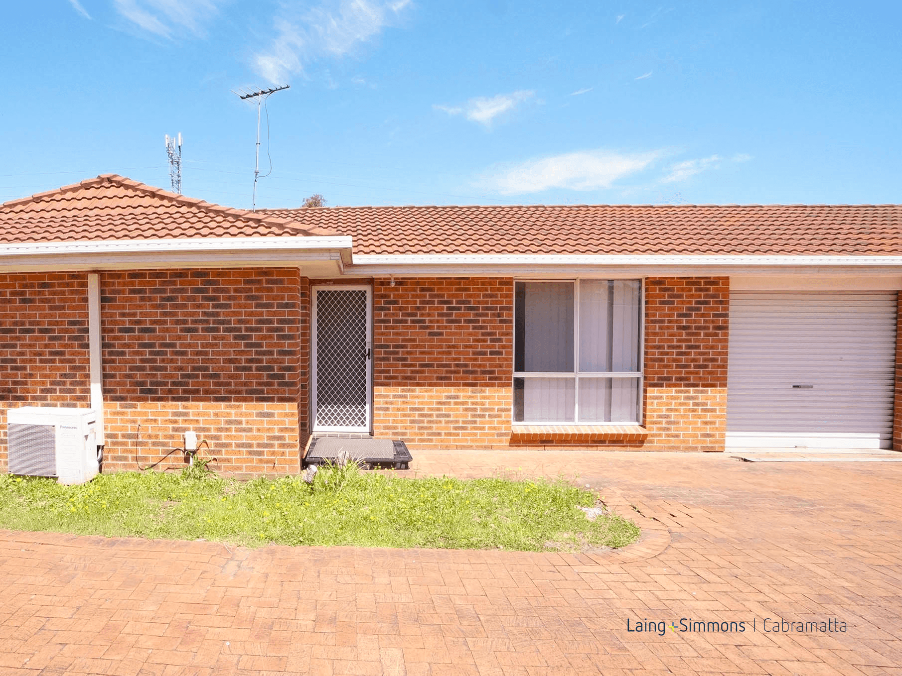 1/45-47 Budgerigar Street, Green Valley, NSW 2168