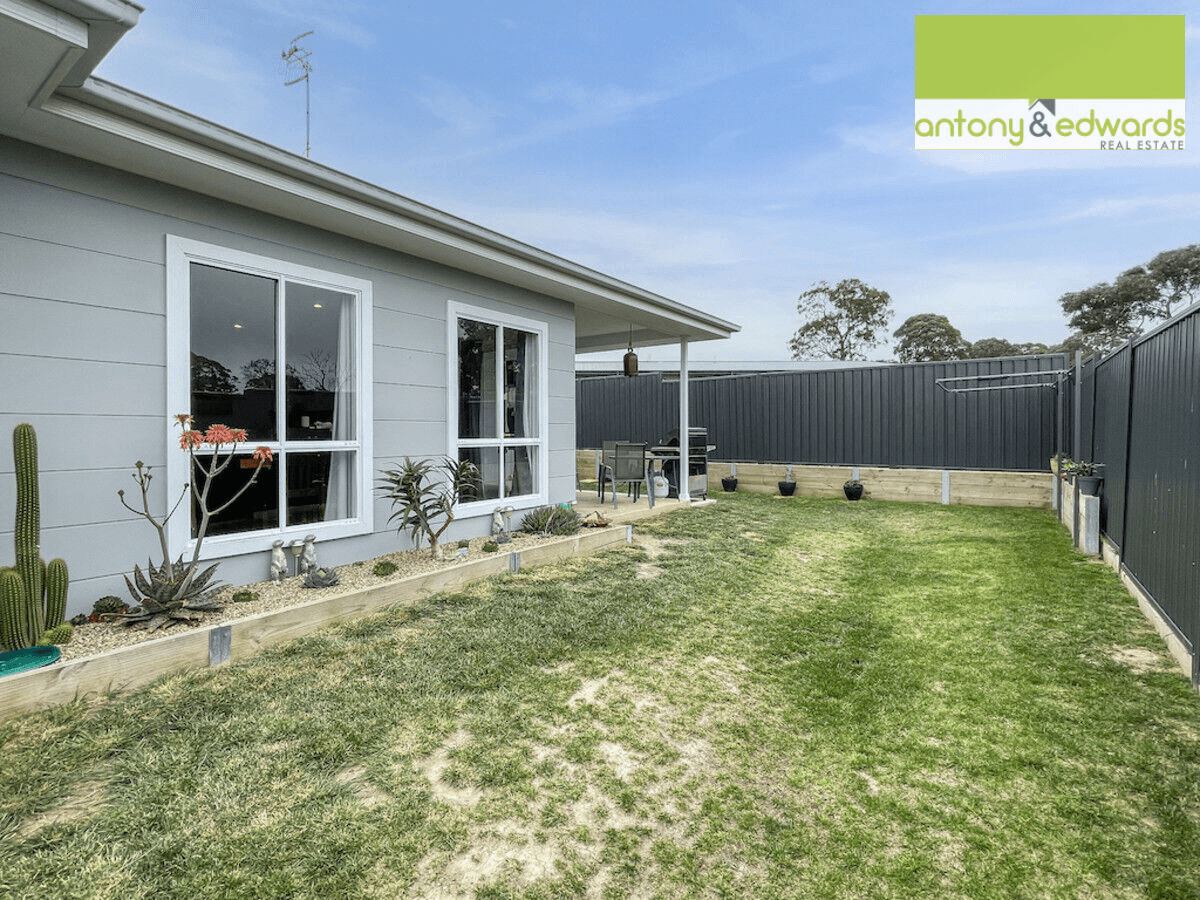 2 Aston Martin Drive, Goulburn, NSW 2580