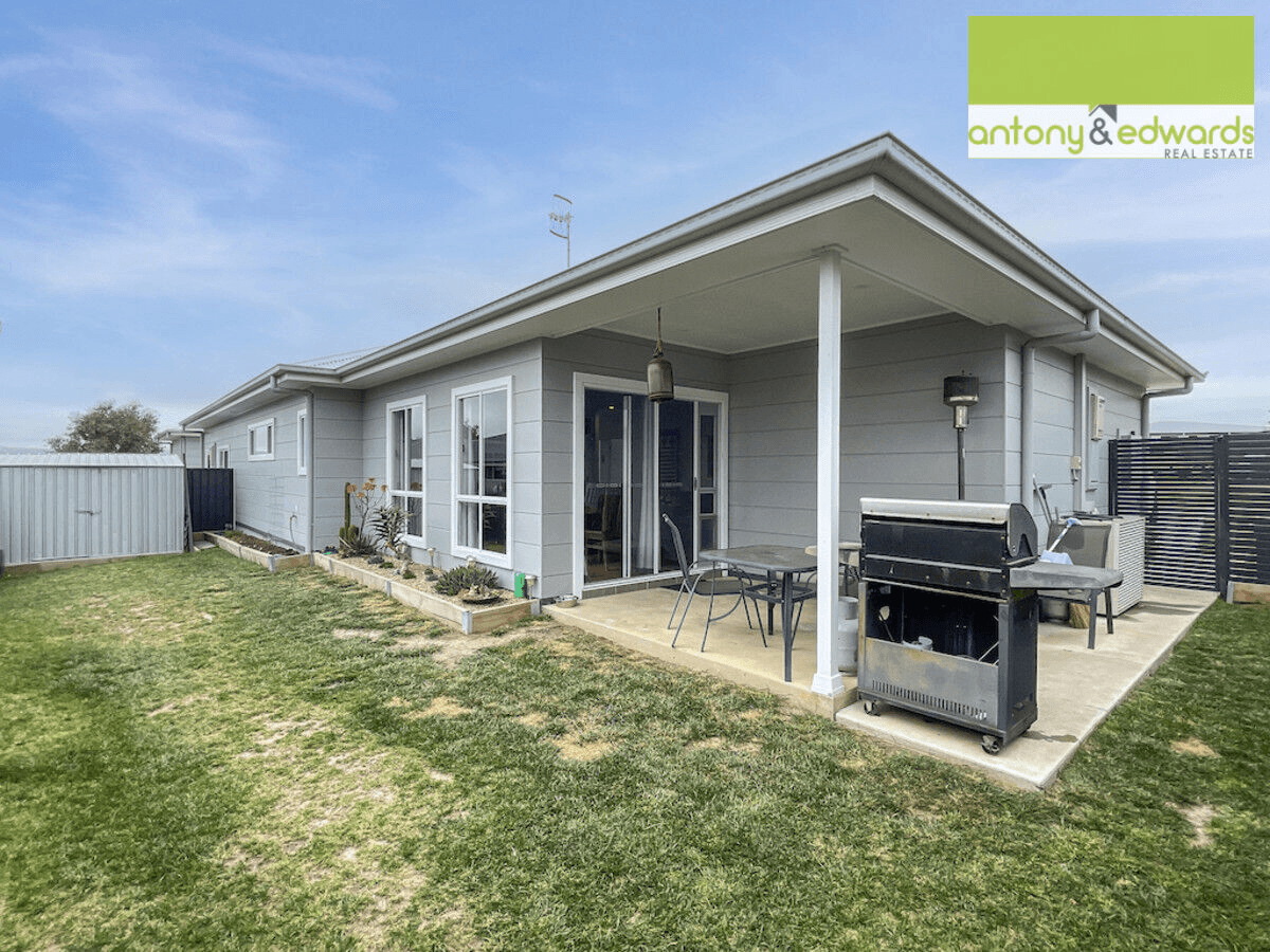 2 Aston Martin Drive, Goulburn, NSW 2580