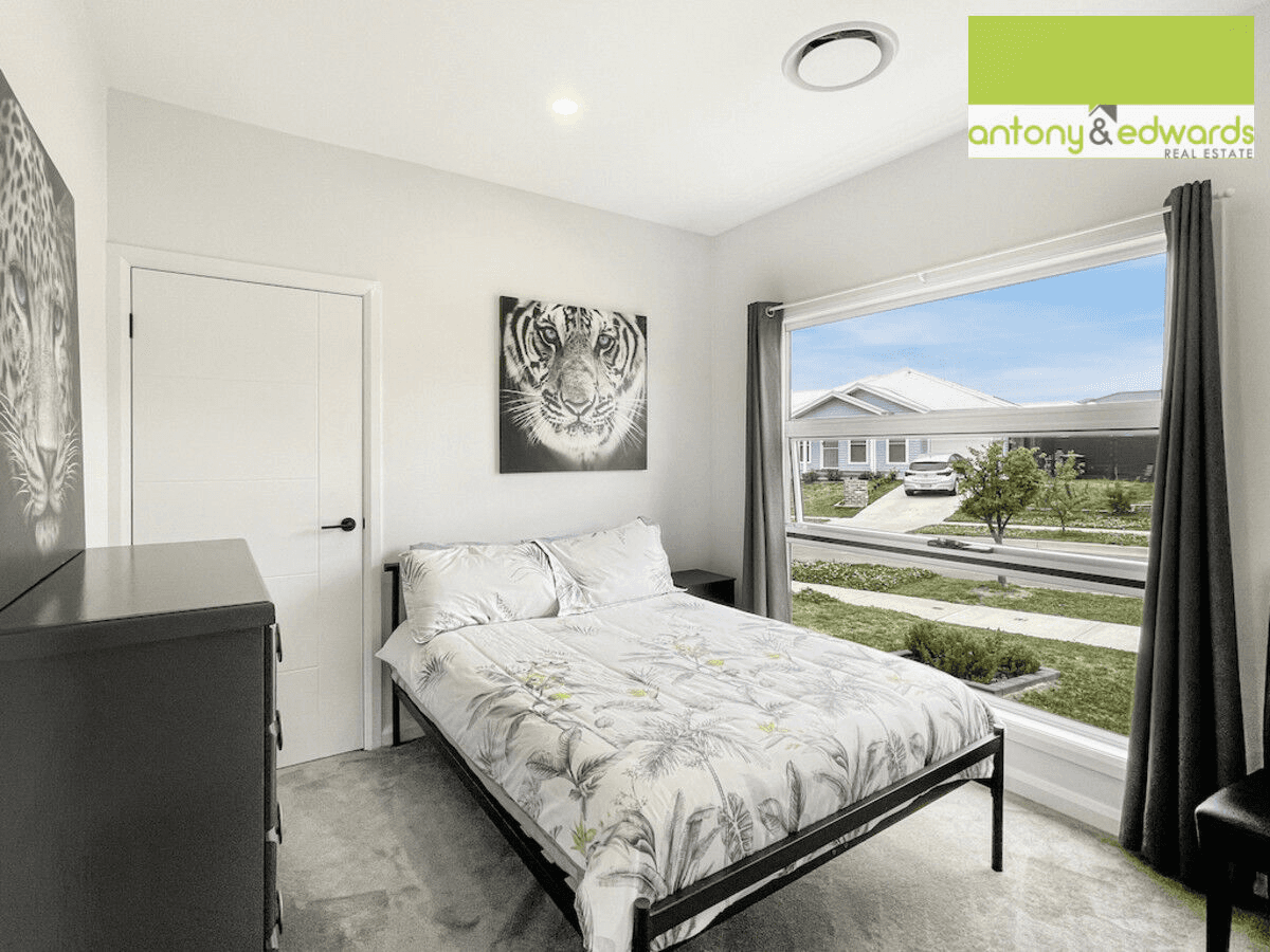 2 Aston Martin Drive, Goulburn, NSW 2580