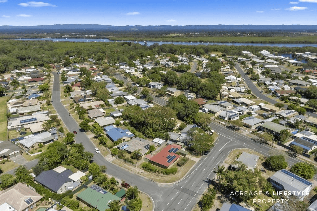 1 Gretel Drive, Beachmere, qld 4510