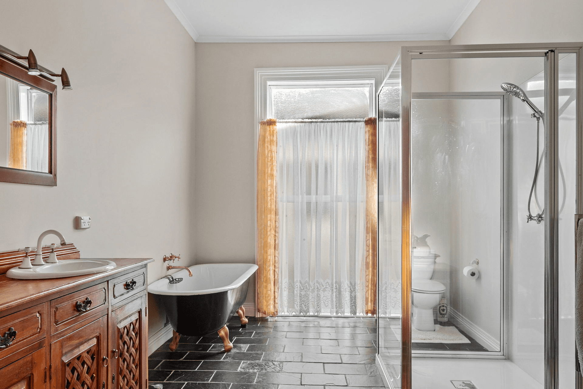 112 Main Road, Perth, TAS 7300