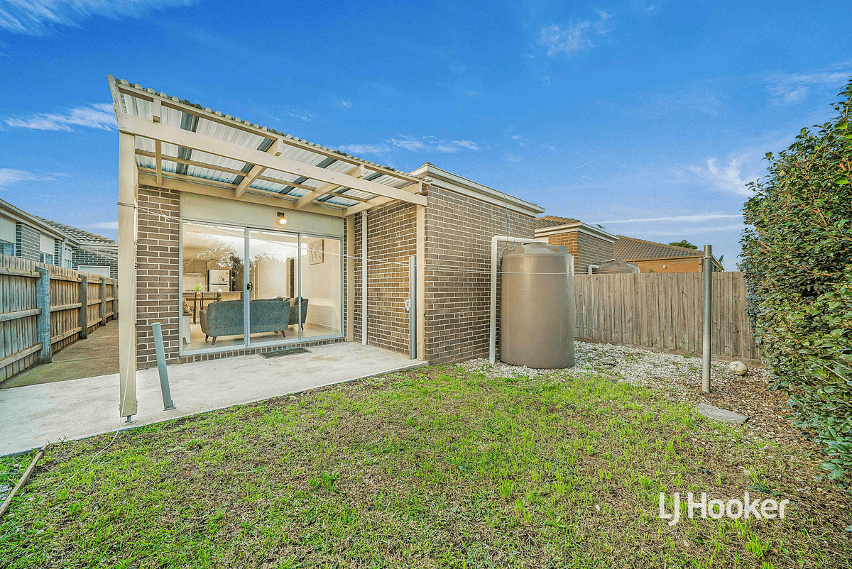 2/14 Harness Court, TRUGANINA, VIC 3029