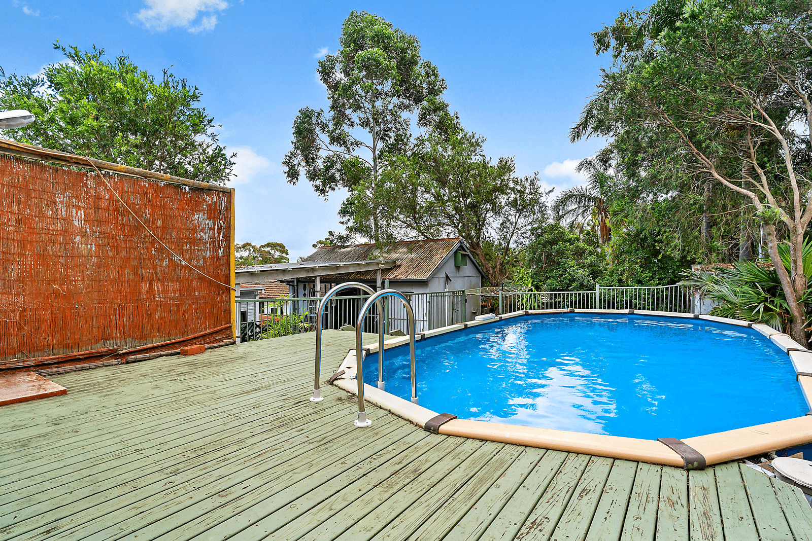 76 Wollybutt Road, Engadine, NSW 2233