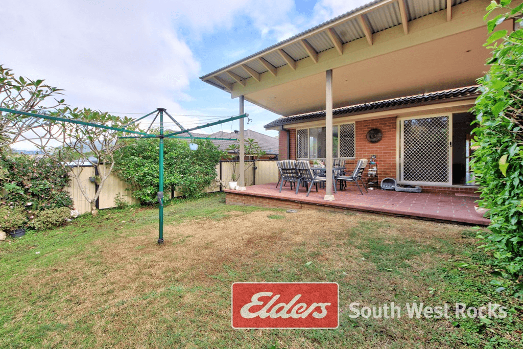 38 PETER MARK Circuit, SOUTH WEST ROCKS, NSW 2431