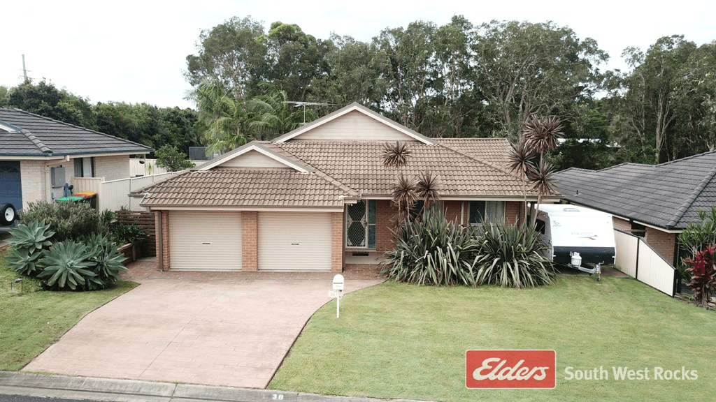 38 PETER MARK Circuit, SOUTH WEST ROCKS, NSW 2431