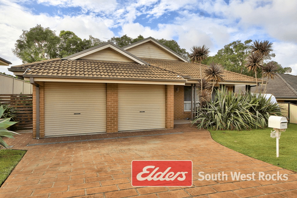 38 PETER MARK Circuit, SOUTH WEST ROCKS, NSW 2431