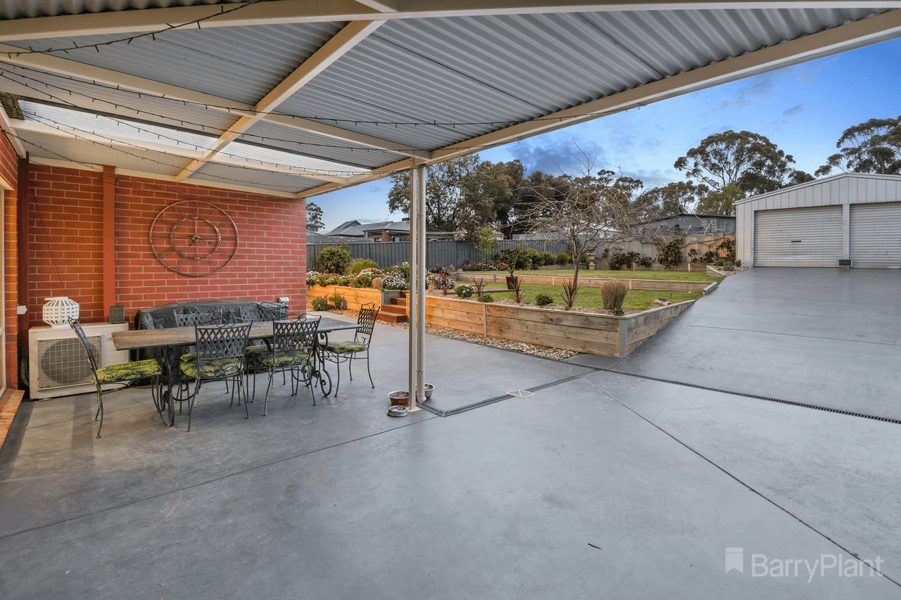 6 Heinz Street, White Hills, VIC 3550