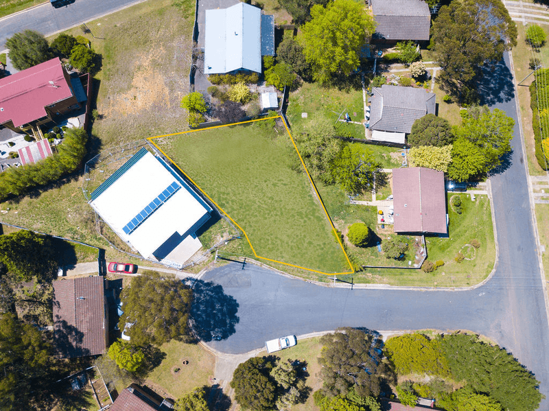 1 Attunga Place, MOSS VALE, NSW 2577