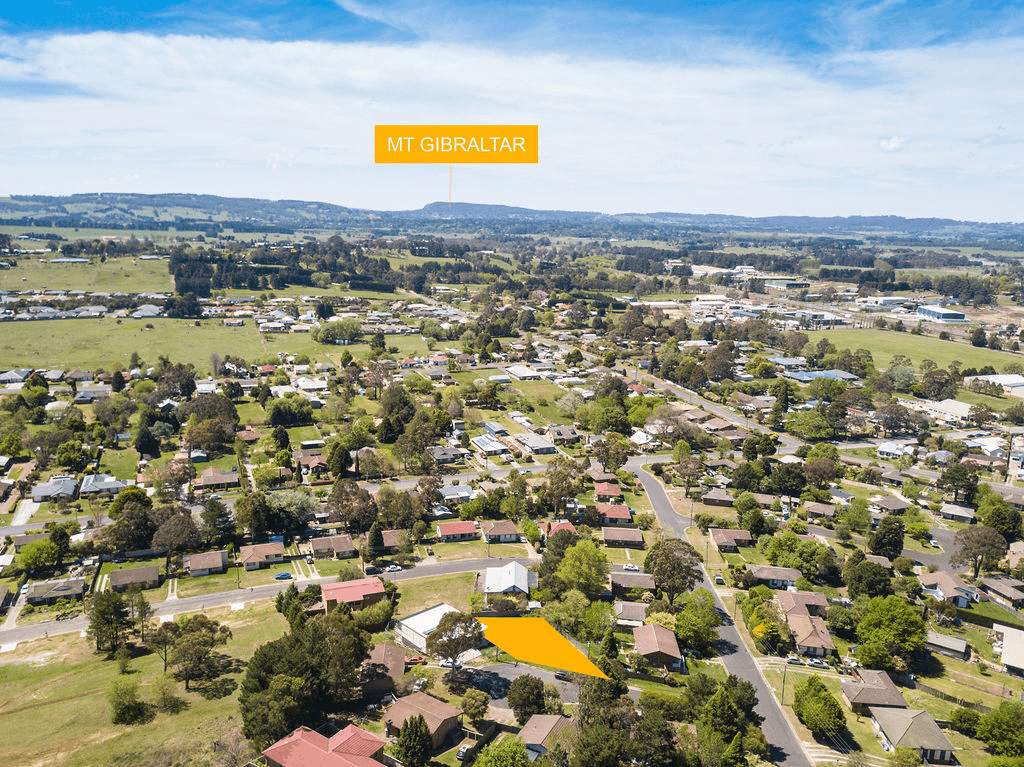 1 Attunga Place, MOSS VALE, NSW 2577