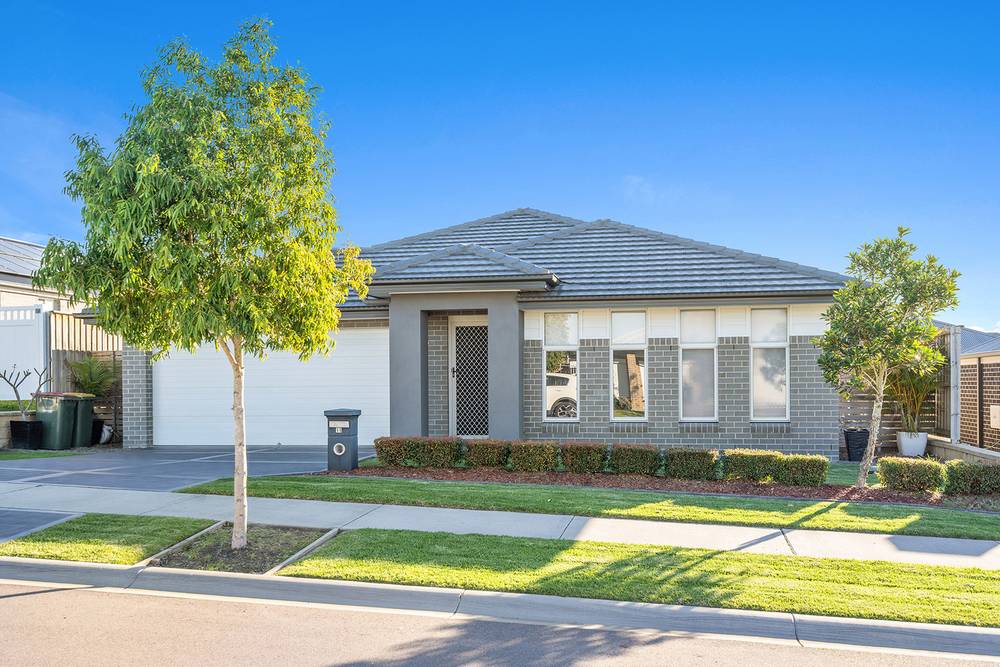 11 Meadowhawk Street, Chisholm, NSW 2322